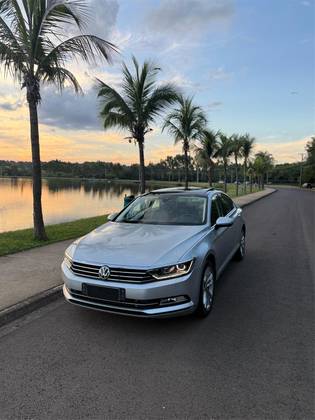 VOLKSWAGEN PASSAT 2.0 16V TSI BLUEMOTION GASOLINA HIGHLINE 4P DSG